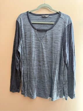Relaxed Heathered Blue Long-Sleeve Scoop Neck Top
